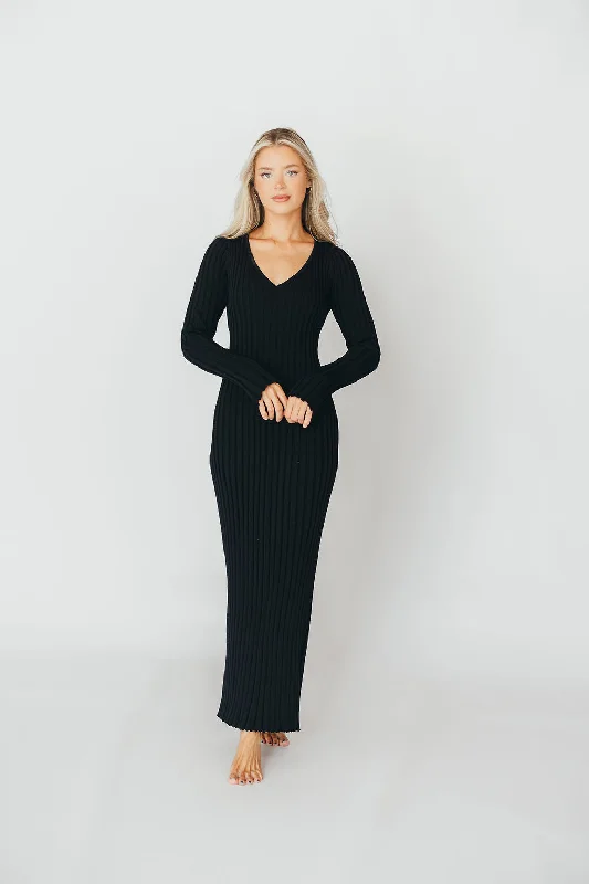 Midi dresses with cold - shoulder cutouts for a trendy style Berkeley Ribbed Knit Maxi Dress With V-Neck in Black