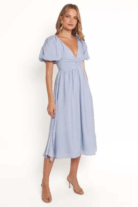 Midi dresses with printed lining for a hidden and stylish detail Charley Midi Dress - Blue Midi dresses with printed lining for a hidden and stylish detail Charley Midi Dress - Blue