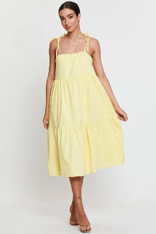 Midi dresses with pleated skirts for a timeless and elegant appeal Yellow A Line Dress Midi Midi dresses with pleated skirts for a timeless and elegant appeal Yellow A Line Dress Midi
