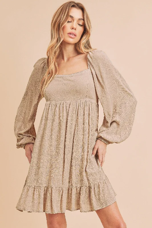 Velvet mini dresses for autumn weddings Ruffled Hem Square Neck Balloon Sleeve Mini Dress Velvet mini dresses for autumn weddings Ruffled Hem Square Neck Balloon Sleeve Mini Dress
