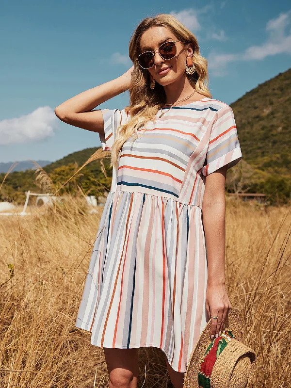 Midi dresses with ruffled bodices for a more pronounced feminine look KittenAlarm - Loose Short-sleeved Mid-length Round Neck Casual Striped Dress Midi dresses with ruffled bodices for a more pronounced feminine look KittenAlarm - Loose Short-sleeved Mid-length Round Neck Casual Striped Dress