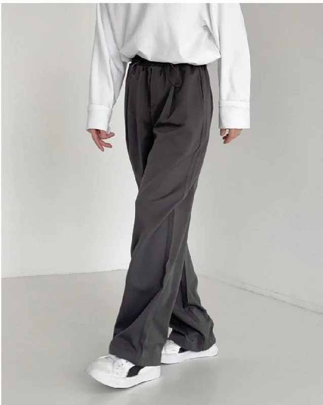 Bootcut Style Women's Stretch Denim Jeans in Dark WashDrape Straight Suit Pants