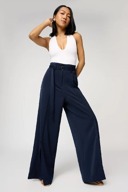 Plus Size Women's High - Waisted Bootcut Jeans in Distressed StyleCelestial Navy Belted Flared Korean Pants