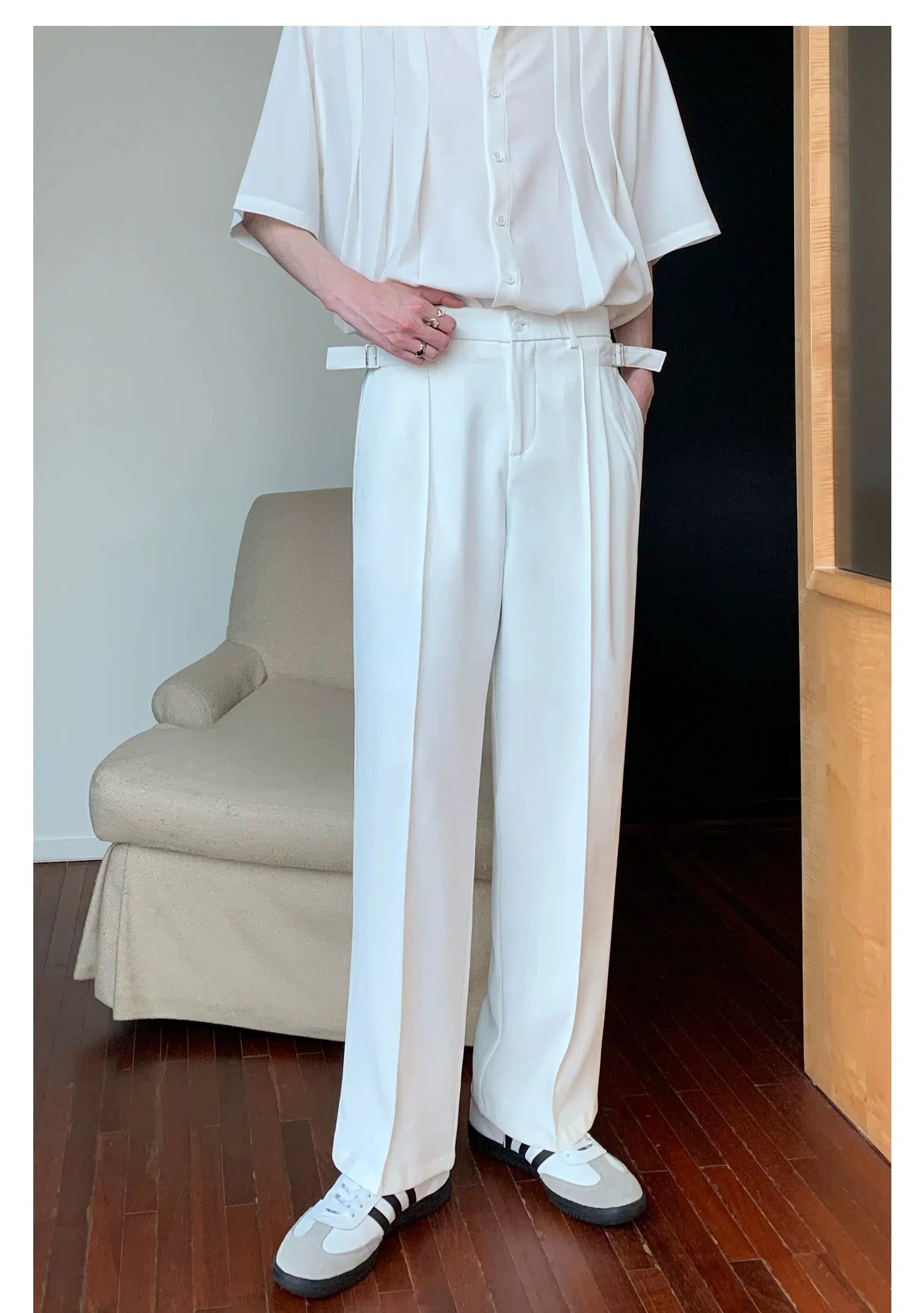 Straight-leg Pleated Pants