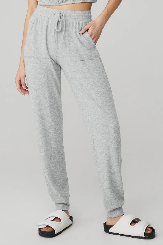 Bell - Bottom Style Women's Denim Pants with Embroidered DetailsSoho Sweatpant - Athletic Heather Grey Bell - Bottom Style Women's Denim Pants with Embroidered DetailsSoho Sweatpant - Athletic Heather Grey