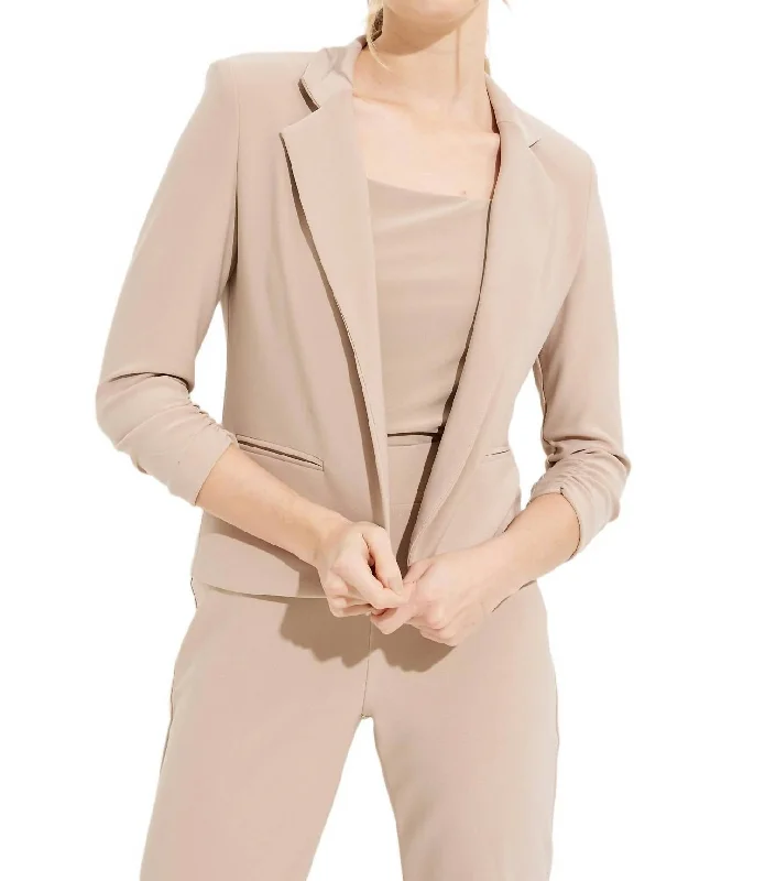 Women's Notched Lapel Blazers in Beige for a Timeless OutfitCropped Blazer In Latte
