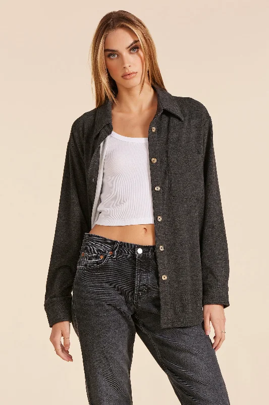 boyfriend style women cardigan for a relaxed fitSHACKET WITH POCKET