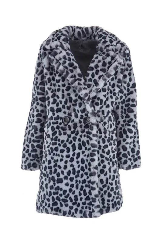 Oversized women's wool coats in a monochromatic look for a trendy outfitAM- 2801 Manteau Oversized women's wool coats in a monochromatic look for a trendy outfitAM- 2801 Manteau