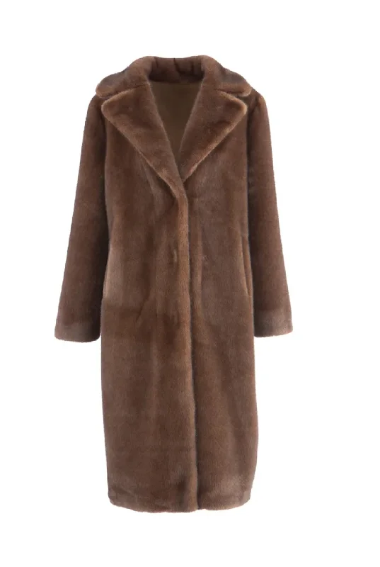 Women's faux fur coats in bright colors for a bold fashion statementAM- 907 Manteau