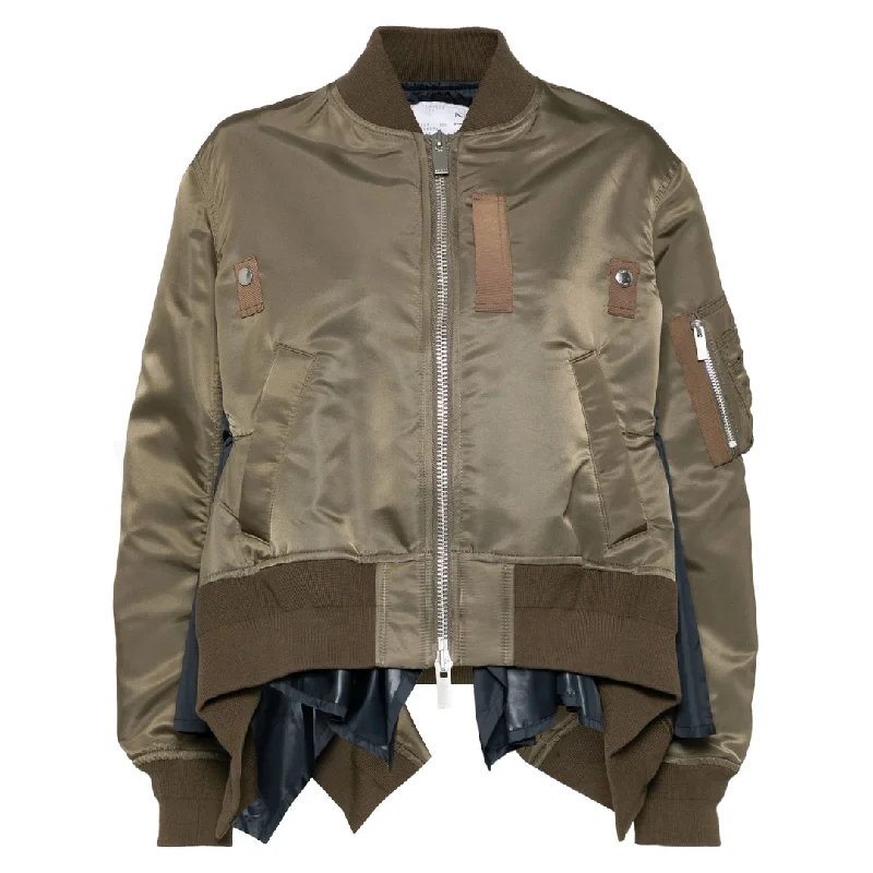 Women's waterproof parka coats with multiple pockets for practicalityBeige Nylon Jacket Women's waterproof parka coats with multiple pockets for practicalityBeige Nylon Jacket