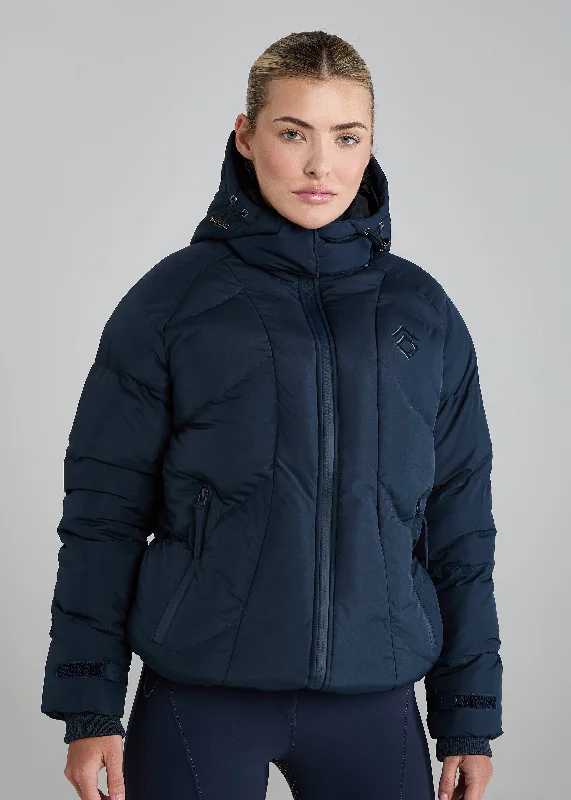 Checkered women's wool coats in a classic pattern for a timeless styleNavy Puffer Coat Checkered women's wool coats in a classic pattern for a timeless styleNavy Puffer Coat