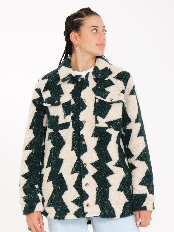 Petite women's wool blend coats with a tailored fit for a flattering silhouetteSilent Sherpa Jacket - PONDEROSA PINE Petite women's wool blend coats with a tailored fit for a flattering silhouetteSilent Sherpa Jacket - PONDEROSA PINE