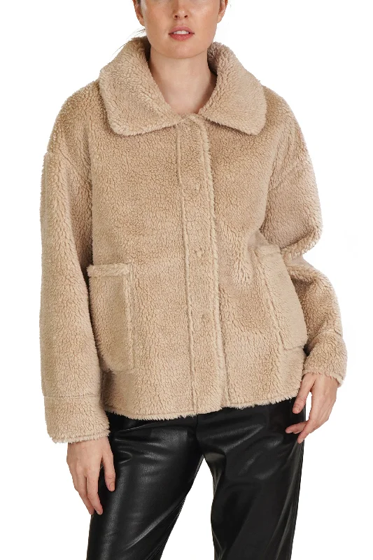 Plus size women's wool blend coats for a warm and stylish winterTeddy Reversible Jacket Plus size women's wool blend coats for a warm and stylish winterTeddy Reversible Jacket