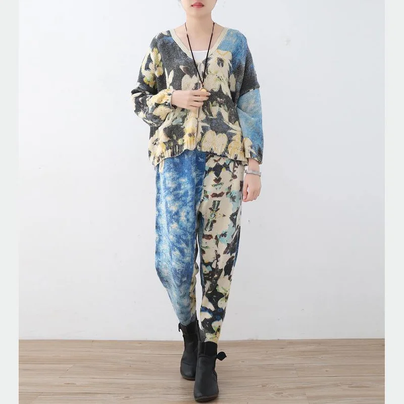 2018 new spring two pieces blue prints knit sweater and casual patchwork floral pants