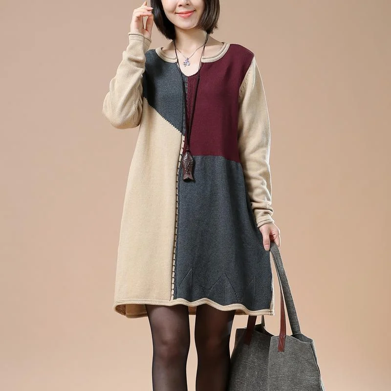 Beige woman sweaters color patchworks