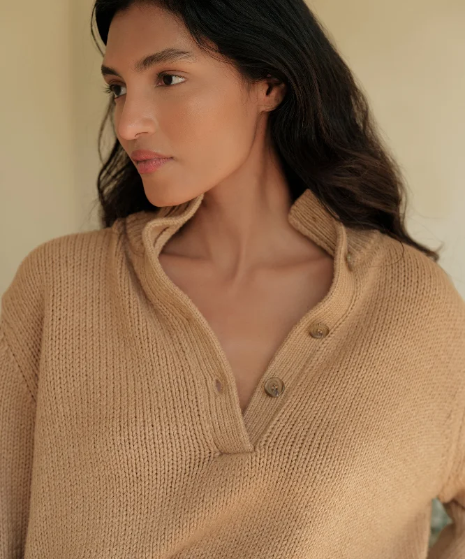 Knee - Length Women's Wool Blend Sweater Dresses in Neutral ColorsChase Button Pullover