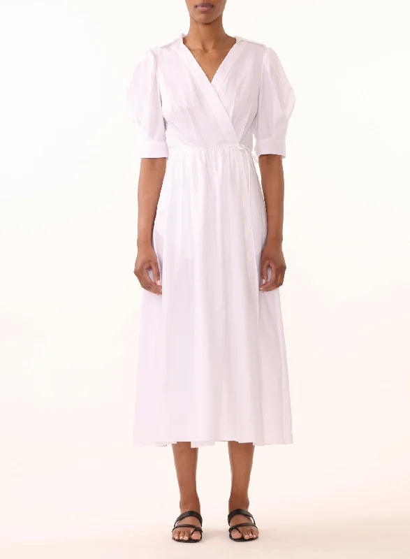 Plus Size Women's Embroidered Sweaters in Ethnic StylesCOTTON SATEEN SHORT SLEEVE DAY DRESS Plus Size Women's Embroidered Sweaters in Ethnic StylesCOTTON SATEEN SHORT SLEEVE DAY DRESS