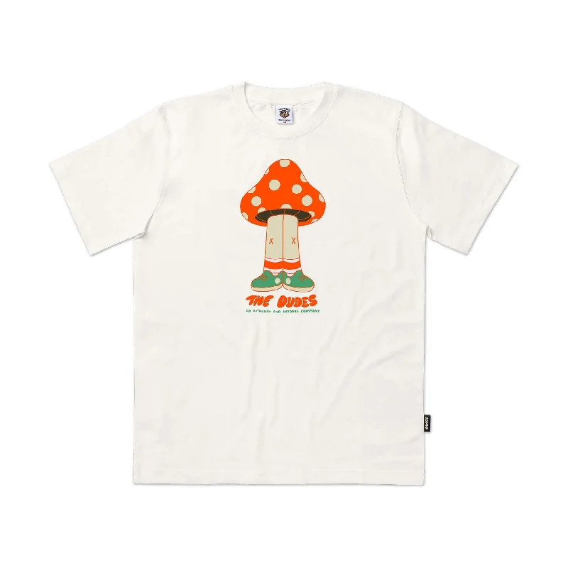 Pocketed Women T Shirt for Added FunctionalityShroomy