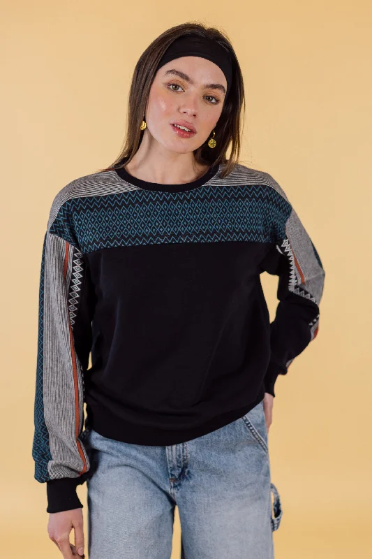 Plus Size Women's Sequined Sweaters for Special OccasionsSweater Arwen Funky Aztec