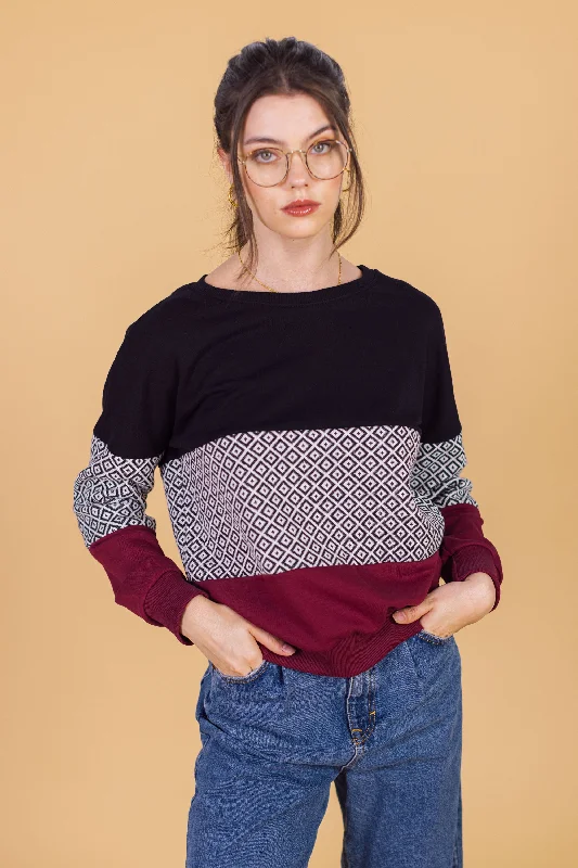Boat Neck Women's Merino Wool Sweaters in Neutral ShadesSweater Mia Burgundy Knitted Boat Neck Women's Merino Wool Sweaters in Neutral ShadesSweater Mia Burgundy Knitted