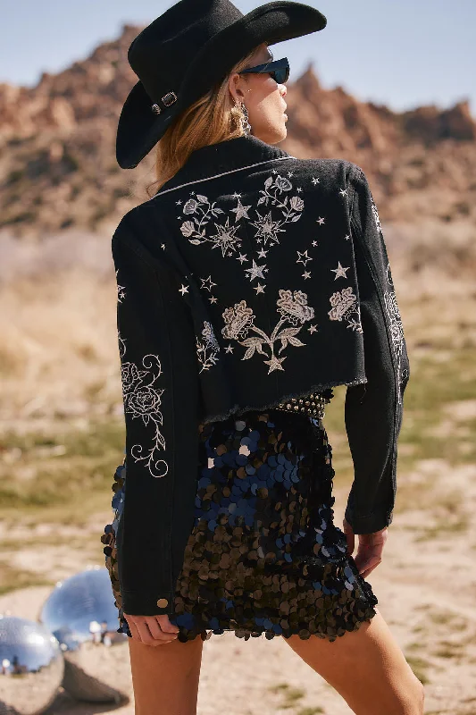 Women's quilted puffer jackets in a cropped silhouette for a modern twistGracelyn Black Embroidered Cropped Jacket Women's quilted puffer jackets in a cropped silhouette for a modern twistGracelyn Black Embroidered Cropped Jacket