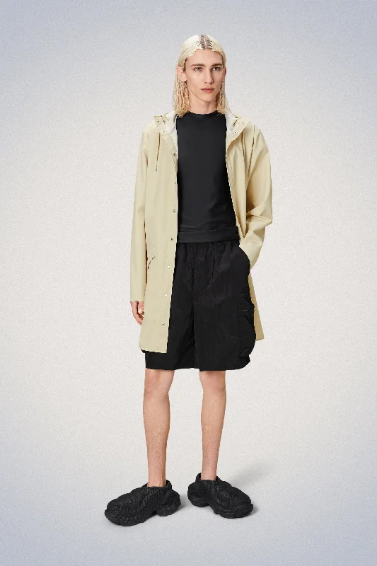 Women's cropped down jackets in bold colors for a sporty and fashionable winter outfitLong Jacket Women's cropped down jackets in bold colors for a sporty and fashionable winter outfitLong Jacket