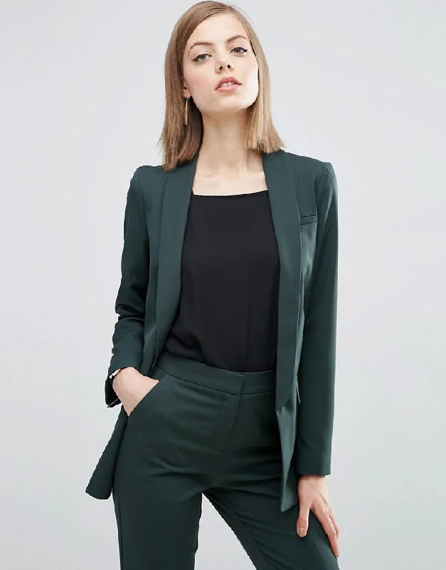 Women's windbreaker jackets with adjustable hoods for windy daysPremium Tailored Suit Women's windbreaker jackets with adjustable hoods for windy daysPremium Tailored Suit