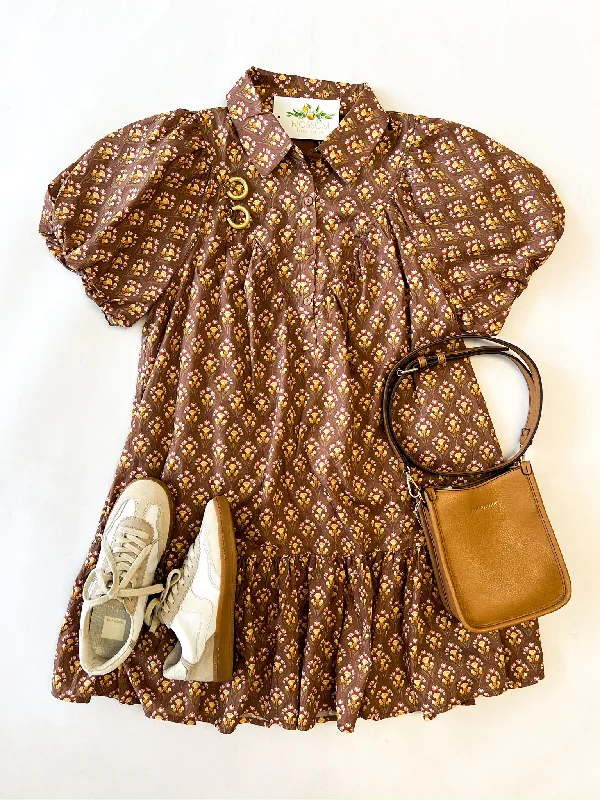 Sleeveless Women Dress in Bright Colors for Summer Parties Sleeveless Women Dress in Bright Colors for Summer Parties Brown Floral Fixation Dress Sleeveless Women Dress in Bright Colors for Summer Parties Sleeveless Women Dress in Bright Colors for Summer Parties Brown Floral Fixation Dress