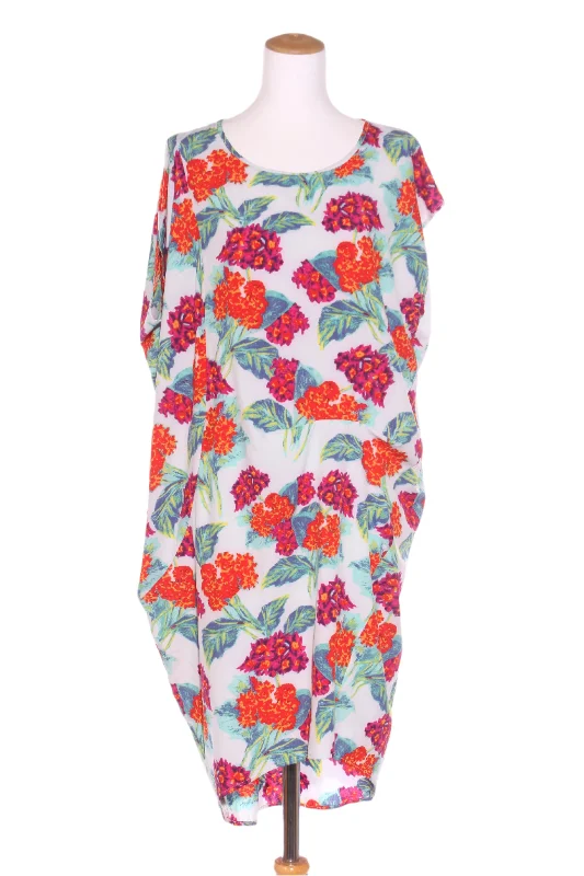 Sheath Women Dress with a Tailored Fit for a Professional Look Sheath Women Dress with a Tailored Fit for a Professional Look CHARLO - Floral print pleat detail dress! 14 Sheath Women Dress with a Tailored Fit for a Professional Look Sheath Women Dress with a Tailored Fit for a Professional Look CHARLO - Floral print pleat detail dress! 14