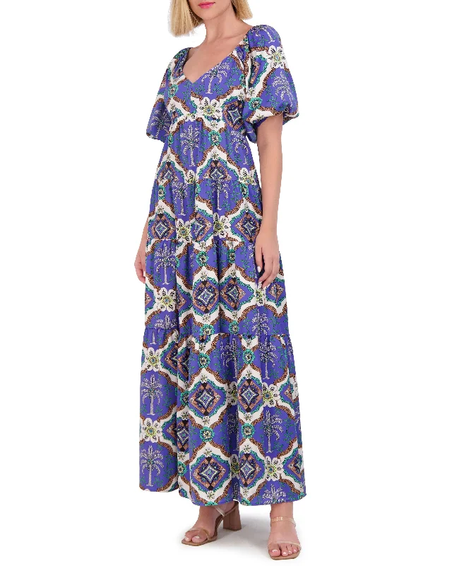 Strapless Women Dress with a Built - in Bra for Comfort and Support Strapless Women Dress with a Built - in Bra for Comfort and Support Geo-Print Open-Back Maxi Dress Strapless Women Dress with a Built - in Bra for Comfort and Support Strapless Women Dress with a Built - in Bra for Comfort and Support Geo-Print Open-Back Maxi Dress
