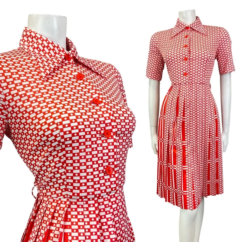 Empire Waist Women Dress to Accentuate the Bust and Conceal the Waist Empire Waist Women Dress to Accentuate the Bust and Conceal the Waist VINTAGE 60s 70s RED WHITE GEOMETRIC CHECKED MOD DAGGER COLLAR SHIRT DRESS 12 14 Empire Waist Women Dress to Accentuate the Bust and Conceal the Waist Empire Waist Women Dress to Accentuate the Bust and Conceal the Waist VINTAGE 60s 70s RED WHITE GEOMETRIC CHECKED MOD DAGGER COLLAR SHIRT DRESS 12 14