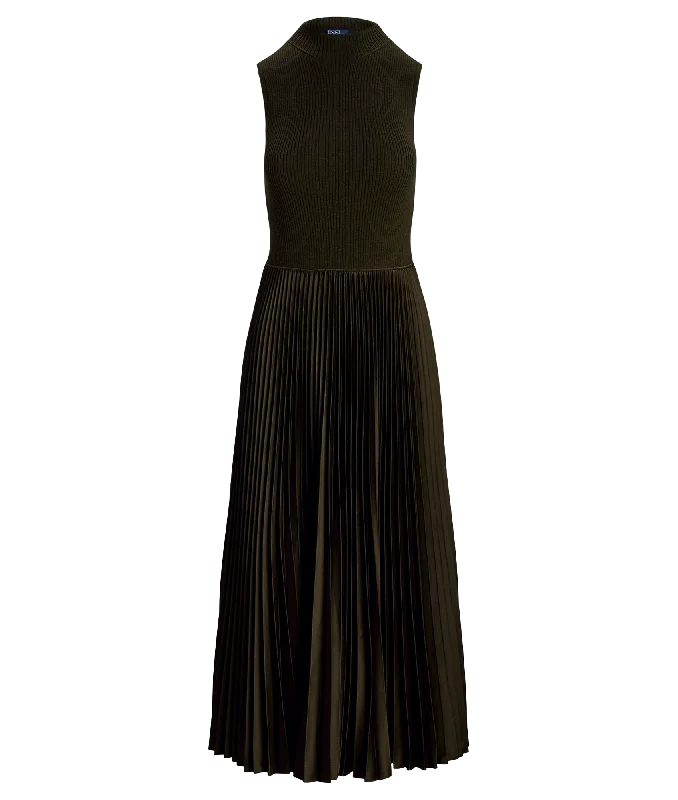 Halter Neck Women Dress to Show Off the Shoulders and Neckline Halter Neck Women Dress to Show Off the Shoulders and Neckline Pleated Sleeveless Mockneck Dress - Green Halter Neck Women Dress to Show Off the Shoulders and Neckline Halter Neck Women Dress to Show Off the Shoulders and Neckline Pleated Sleeveless Mockneck Dress - Green