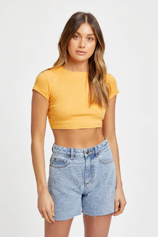 Tie - Front Women's Crop Top in Orange for a Playful and Adjustable FitCasey Crop