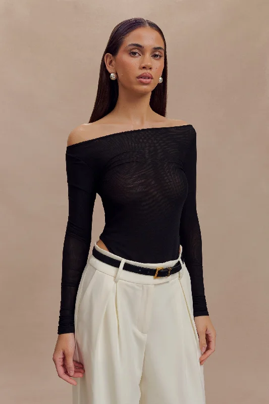 Thermal Women Long Sleeve Top for Extra Warmth in WinterColette Boat Neck Mesh Top - Black Thermal Women Long Sleeve Top for Extra Warmth in WinterColette Boat Neck Mesh Top - Black