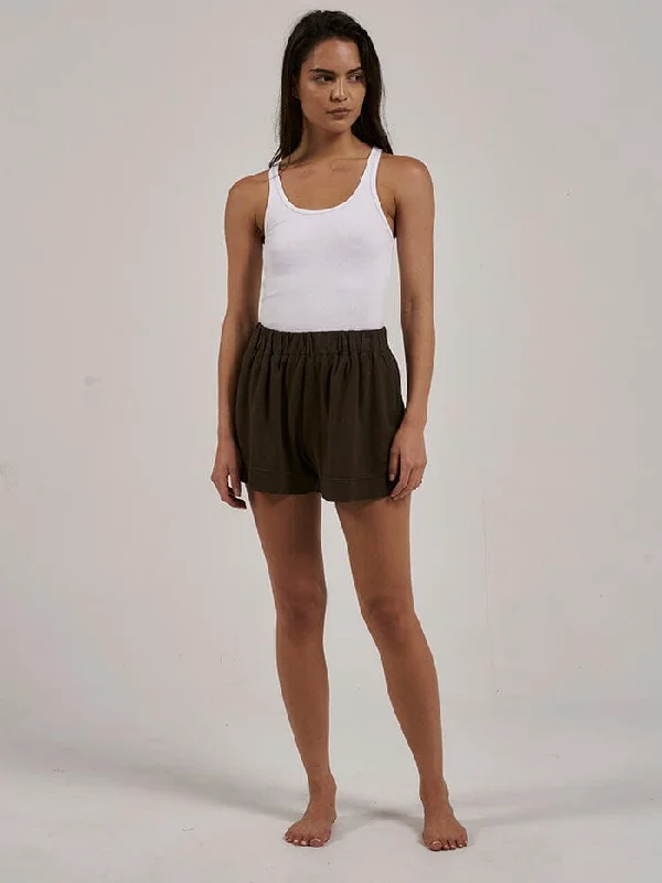 Linen Women Shorts for Breathable Comfort in Hot WeatherHemp Mid Rise Short - Tarmac Linen Women Shorts for Breathable Comfort in Hot WeatherHemp Mid Rise Short - Tarmac