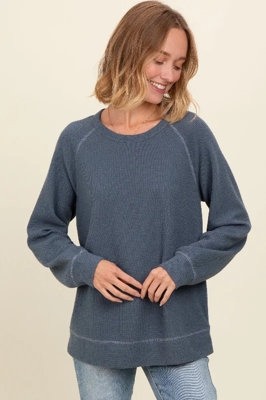 Pocket - Equipped Women Long Sleeve Top for Added FunctionalityLight Navy Crewneck Waffle Knit Pullover Top Pocket - Equipped Women Long Sleeve Top for Added FunctionalityLight Navy Crewneck Waffle Knit Pullover Top