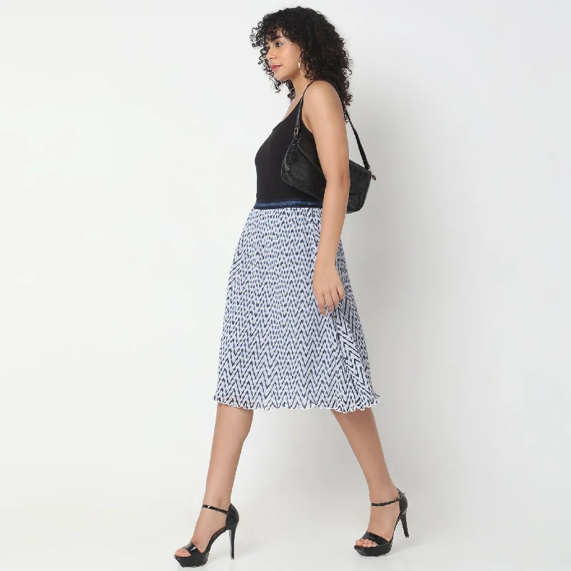 Printed Floral Women Shorts for a Summer - Ready StyleRegular Fit Printed Mid Rise Skirts Printed Floral Women Shorts for a Summer - Ready StyleRegular Fit Printed Mid Rise Skirts