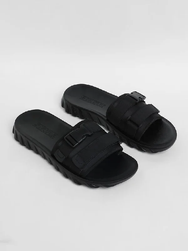 Elastic Waist Women Shorts for Easy Wear and ComfortSOLEPLAY Black Utility Slides
