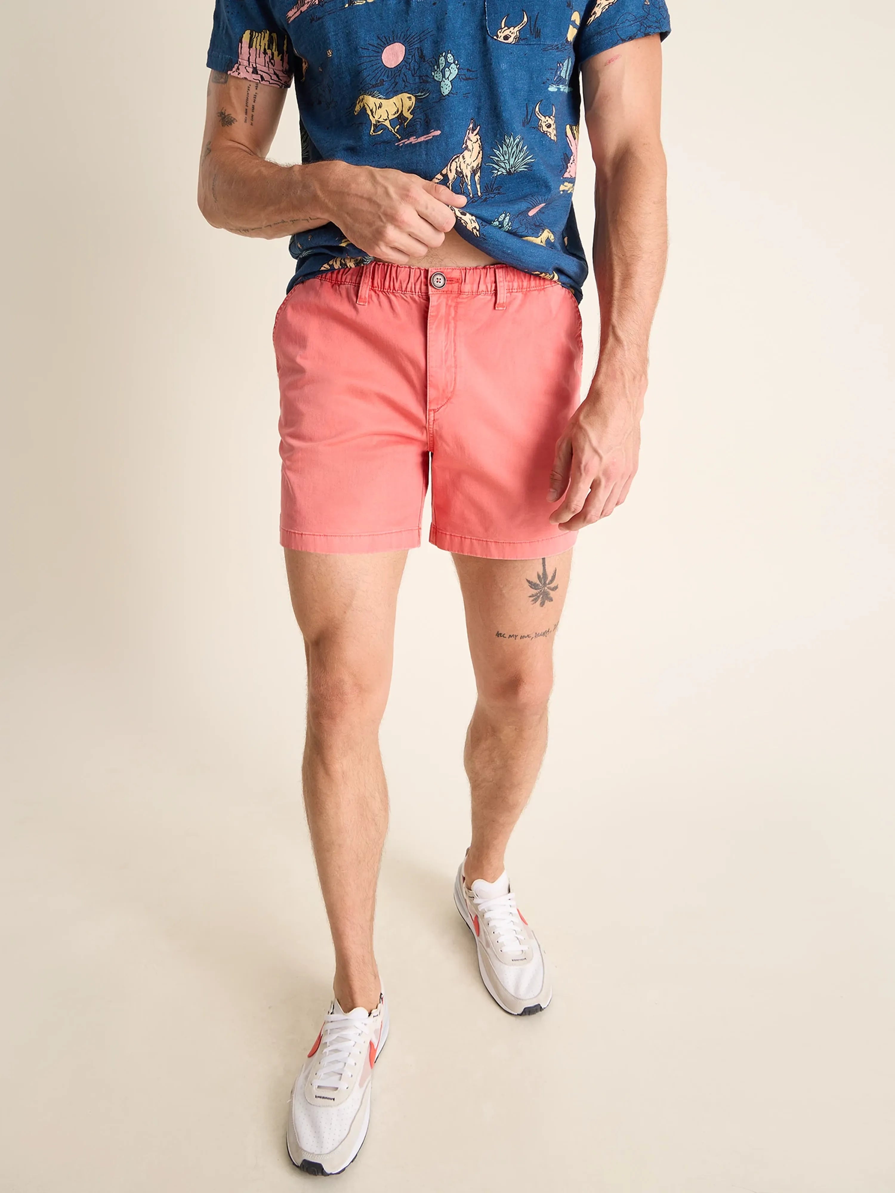 High - Waisted Women Shorts for a Retro and Flattering LookThe Blazin' Sunsets 5.5" (Originals) High - Waisted Women Shorts for a Retro and Flattering LookThe Blazin' Sunsets 5.5" (Originals)