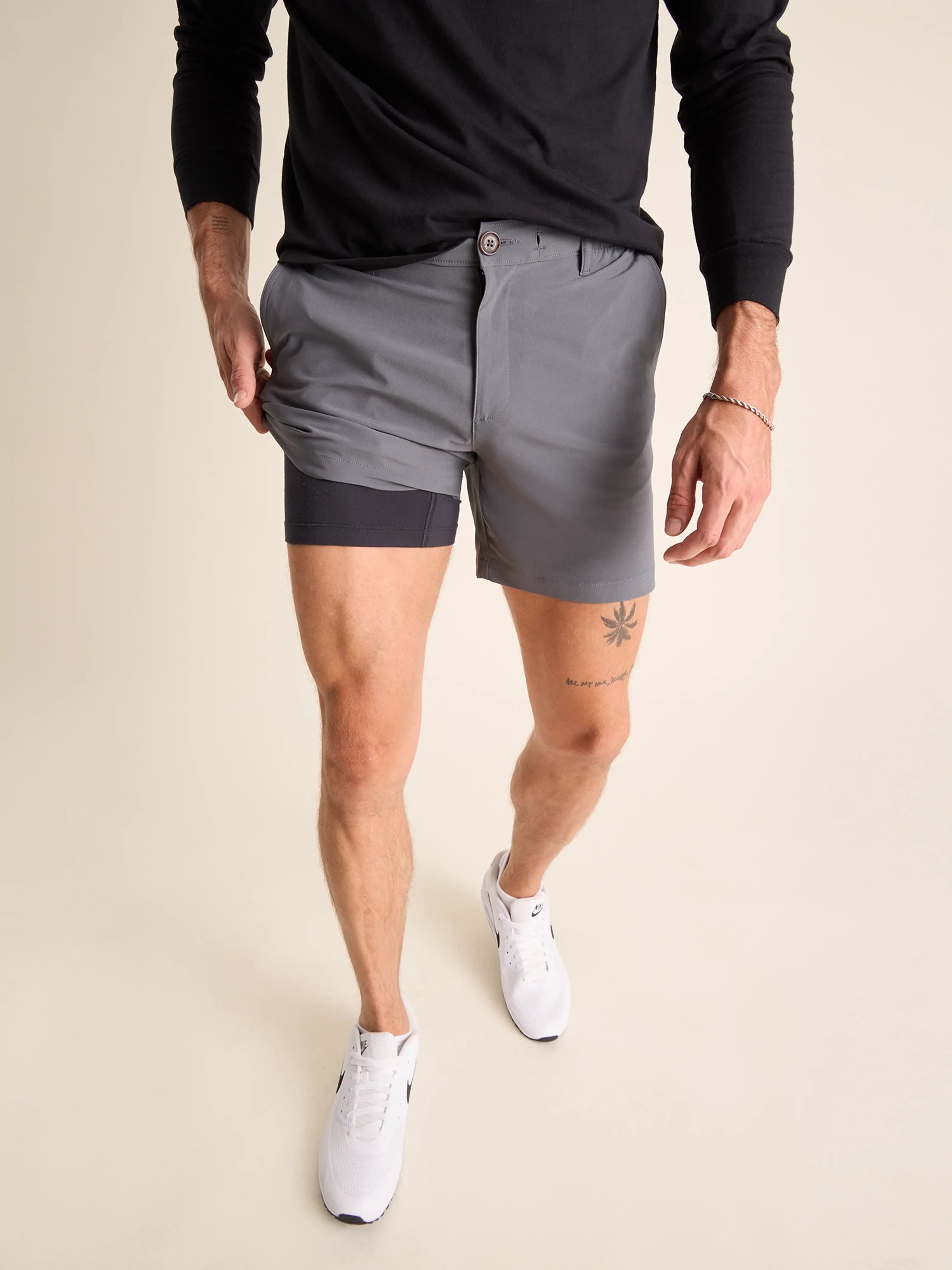 Elastic Waist Women Shorts for Easy Wear and ComfortThe Musts 6" (Lined Everywear Performance Short) Elastic Waist Women Shorts for Easy Wear and ComfortThe Musts 6" (Lined Everywear Performance Short)