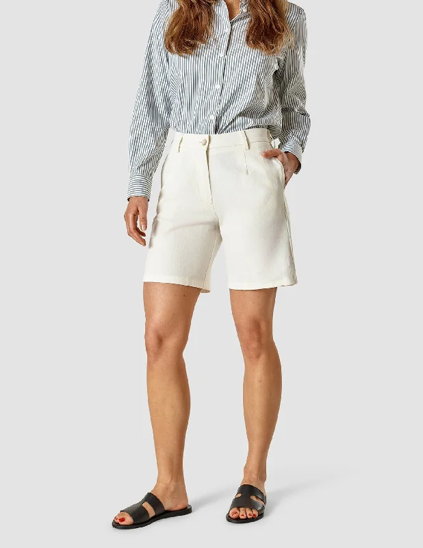 Bermuda Women Shorts for a Classic and Sophisticated LookLinen Shorts Off White